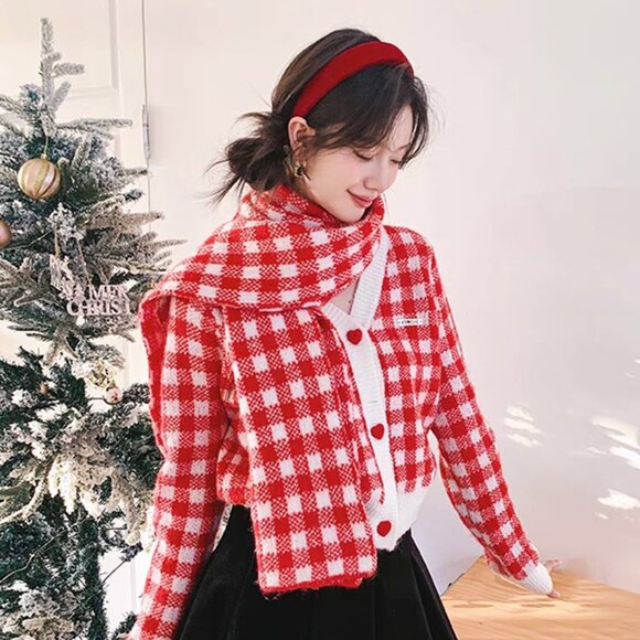 Kroche Christmas Red and White Plaid Knit Cardigan and Scarf set - Picture 3 of 5